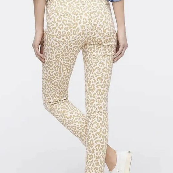 J. Crew 10" highest-rise toothpick jean in safari leopard - Picture 9 of 12